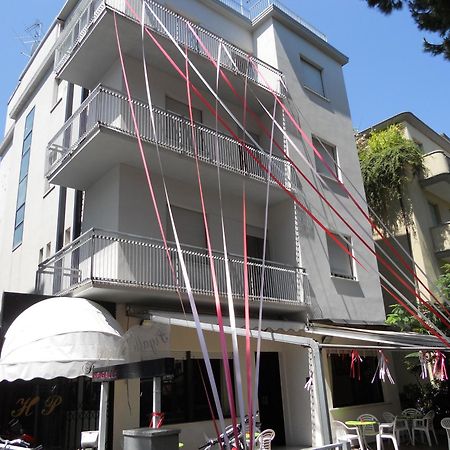 Hotel Pigalle Rimini Luaran gambar